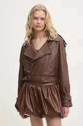 Jakna rjava barva