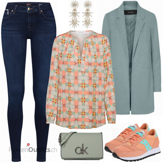 Outfit mit Beige Cartoon "Cartoon Bluse"