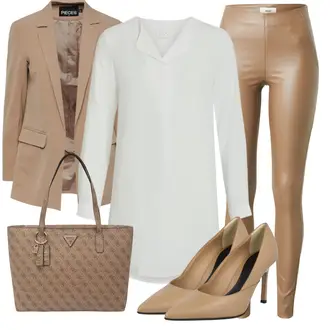 Moderne Outfit mit Beige Mantel/Blazerjacke/Boyfriend Blazer/Cargoblazer/Lederjacke/Baumwoll ­Blazer/Longblazer/Oversize Blazer/Lederjacke für Männer Pieces "Eleganter Look"Look: Uni, Edel, Classic, Business, Coole, Moderne, Büro, Unisex