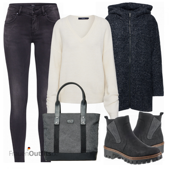 Outfit mit Blau Tigha "VERO MODA"