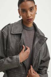 Biker jakna enska, rna barva