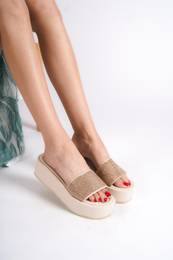 Mules - Beige - Wedge