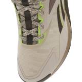 Beige Bekleidung von Reebok image