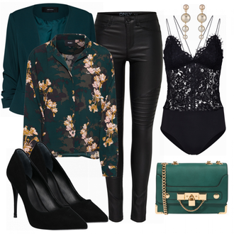 Outfit mit Schwarz High Heel Guess "OfficeLook"