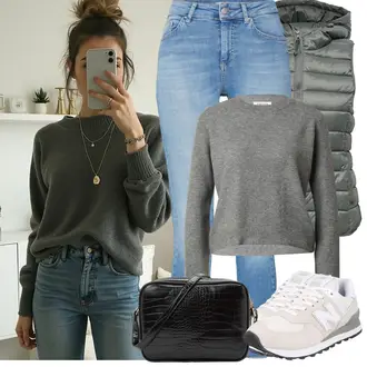 Kombinacije za zimu Boho, Stil sa Plava/Svjetloplava Jeggings/Traper Tajice/Skinny Hlače Only "zimski outfit"Look: Rap, Stil, Disko, cool, Prekrasan, Old Money, Besprijekorno