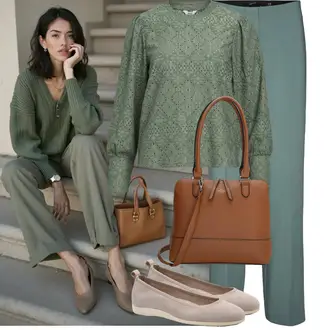 Boho Outfit met Donkergroen/groen Kanten shirt/Kanten top/Blouse topje/Overhemd top/Kinderspeelgoed/Blouse met Opstaande Kraag OBJECT COLLECTORS ITEM "Modieuze lente-outfit"Look: Elegant, Vintage, Lak, Werkkleding, Ethno, Old Money, Met transparantie, Boho, Traditional, Middeleeuws, Iers