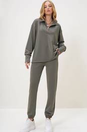 Trend Alaat Stili Women's Khaki Polo Collar Half Placket Sweat and Elastic Leg Trousers Set