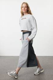 Gray Parachute Detailed Elastic Waist Relaxed/Comfortable Fit Midi Skirt