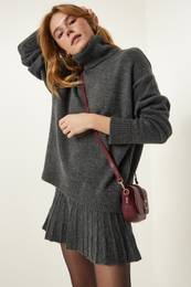 Women's Dark Gray Turtleneck Sweater Skirt Knitwear Suit
