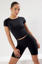 Black Seamless Knitted Sports T-Shirt