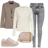 Winter Outfits Guess Lang voor Dames image