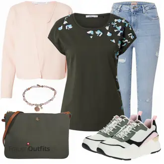 Outfit mit Blau T Shirt EDC by Esprit "Casual Look"