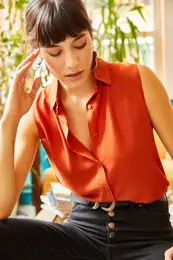 Women's shirt