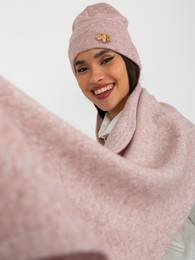 Pink winter set with cap and brooch