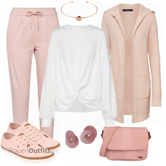 Outfit mit Rosa/Beige/Blau Sneaker Tommy Hilfiger "About Pullover MIDGE"