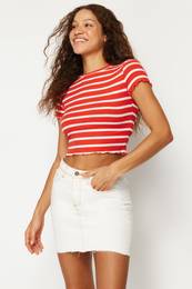 Red-White Striped Baby Overlock Detailed Fitted Crop Knitted Blouse