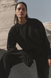 MUUV. pulover Crop Top Subtle Cotton enski, rna barva