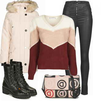 Outfit met Schoudertas Desigual "Winterkleding"