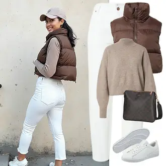 Outfity s "mom" džínami Vysoký Pas s Bílá/Krémová Mom Jean/Plisované Džíny/Zužující se Džíny/Dad Džíny/High Waist Džínové Kalhoty/Formální Košile/Džíny Volného Střihu/Baggy Džíny/Kožená bunda/Pánské tričko/Zkrácené Džíny Only "Perfektní na jaro"