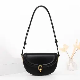 Women' Bag, 2024 Trendy Solid Shoulder Bag With Adjustable Strap, Fade Resistant, Polyester Lined, Kiss Lock Closure, Quilted Paint - Black/red