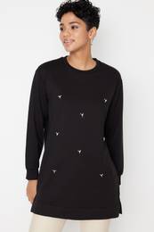 Women's sweater