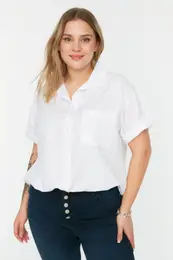 Curve White Pocket Detailed Shirt