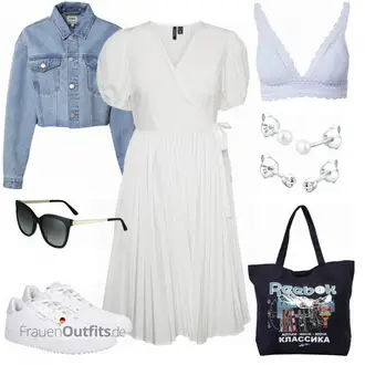 Sommer Outfit mit Hellblau/Blau Mantel/Crop Jacke/Kurzjacke/Jeansjacke/Kurze Jeansjacke/Bluse Große Größe about you x laura giurcanu "Cooler Alltagslook"