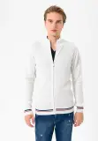 Strickjacken und Cardigans in Creme image