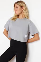 Gray 100% Cotton Relaxed/Comfortable Fit Woven Label Detailed Knitted T-Shirt