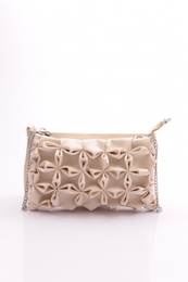 1000 Women's Ruffled Shoulder and Handbag