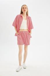 Cool Regular Fit Normal Waist Short Leg Poplin Shorts