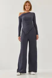 Women's Elastic Waist Asymmetric Cut Bottom Top Set