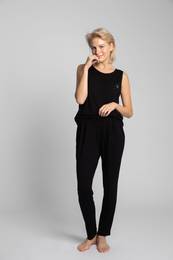 Woman's Trousers LA025