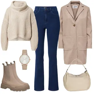 Winter Outfit mit Blau/Dunkelblau T-Shirt/Straight Leg Jean/Jeans mit Schlitz/High Waist Jeans/Schlaghose Jeans/Thermojeans/Leder Schuhe/Winterjacke Pieces "Beiges Freizeitoutfit"