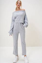 Trend Alaat Stili Women's Grey Melanie Interlock Fabric Madonna Collar Crop Sweat and Elastic Leg Trousers Set