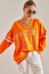 Women's V-Neck Text Printed Oversize Knitwear Sweater