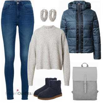 Outfit mit Blau Stiefel UGG "Letters Alltagsoutfit"