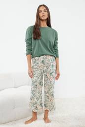 Green Floral Capri Knitted Pajamas Set