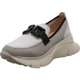 Dicke Turnschuhe ohne Schnürsenkel image