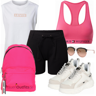 90er Outfit mit Weiß/Beige/Creme/Khaki Schuh Chunky Sneaker/Plateau-Sneaker/Teddy Sneaker Buffalo "Sportliches Sommer Outfit"Look: 90er, Esthetische, Hip Hop, Outdoor, Skater, Sportlich, Techno, Streetwear, Unisex