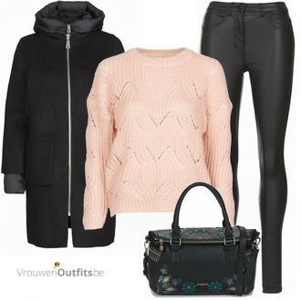 Outfit met Schoudertas Desigual "Outfit voor de winter"