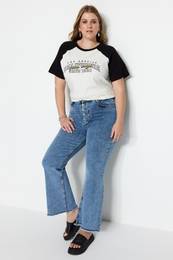 Curve Ecru Color Block Printed 100% Cotton Knitted Plus Size T-shirt