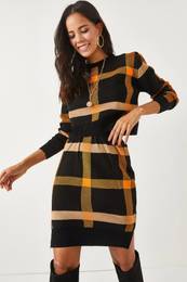 Black Top Crop Sweater Bottom Slit Skirt Set