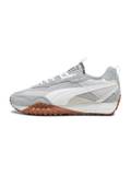 Silberne Sneaker im SALE image