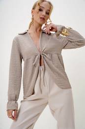 Trend Alaat Stili Women's Beige Polo Collar Front Tie Seersucker Knit Blouse