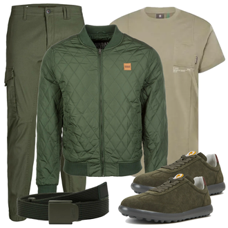 Outfit mit Blau Sneaker Camper "Alltags Outfit"
