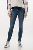 Tommy Jeans Oprijete Kavbojke image