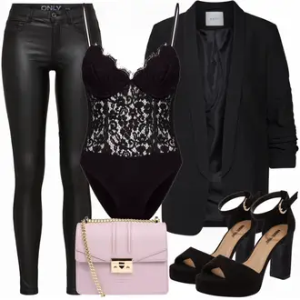 Party Outfits mit Plateau Sandale About You "sexy abendoutfit"