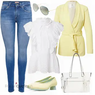 Outfit mit Weiß High Heel Camper "Verspielter Businesslook"