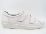 Sneakers mit Klettverschluss image